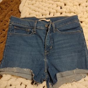 Levi shorts